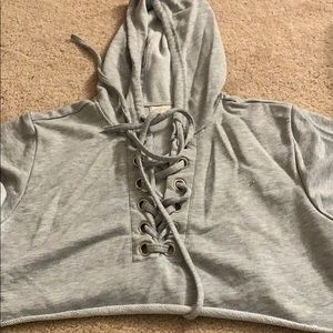 Short sleeves cropped hoodie